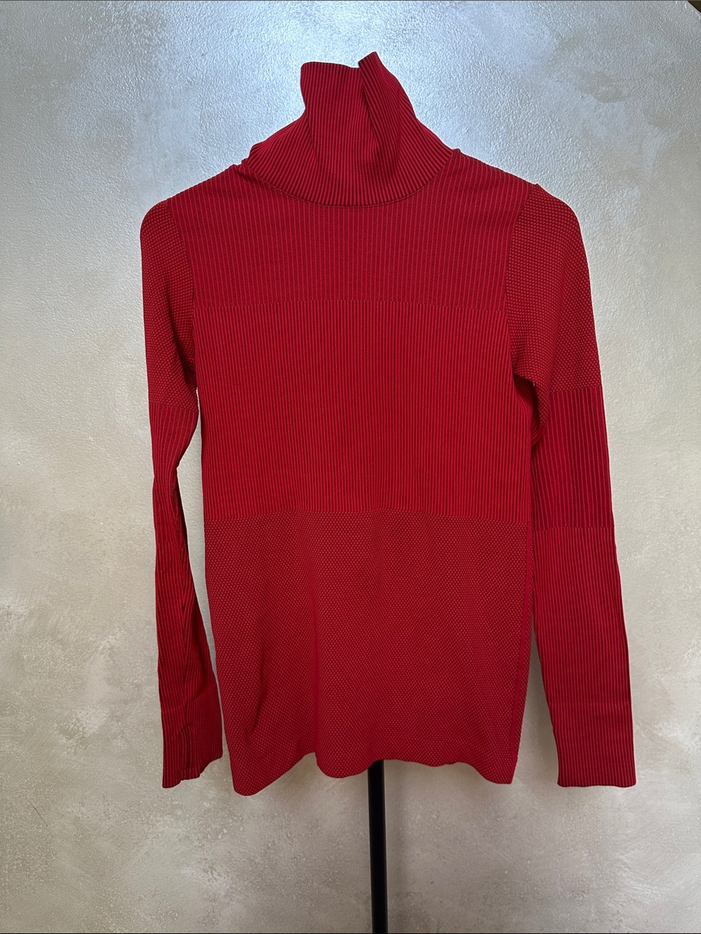 Athleta Flurry Base Layer Turtleneck sz small